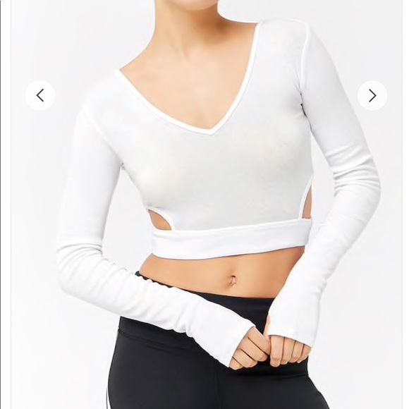 Forever 21 Tops - NWT Gray Long Sleeved Crop Top with Cutouts
